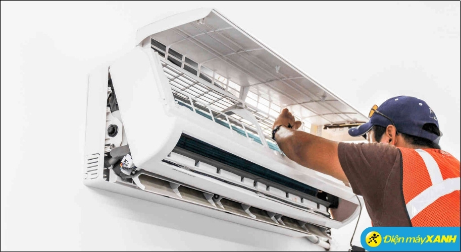 Đầu nối điện bị oxy hóa hoặc lắp đặt lỏng lẻo có thể dẫn đến lỗi EL 01 trên máy lạnh Casper