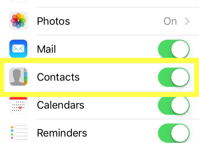 Bạn tìm đến phần Danh bạ (Contacts) đã được kích hoạt trước đó