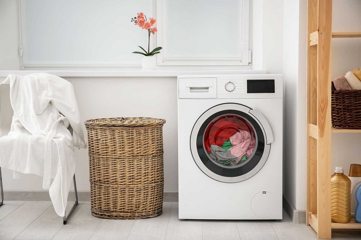 Dùng máy sấy để phơi chăn ga khô nhanh hơn