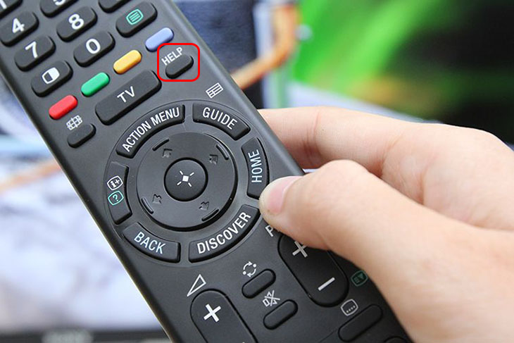 Nhấn nút Help trên điều khiển từ xa