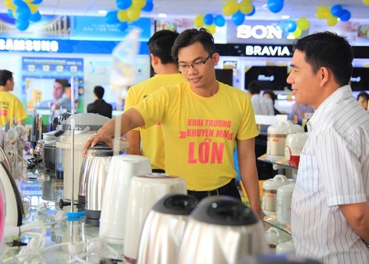 Mua ấm siêu tốc mới thay thế ấm cũ để sử dụng an toàn hơn