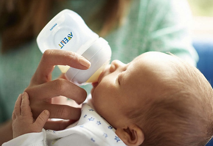 Một số lưu ý khi cho bé dùng sữa