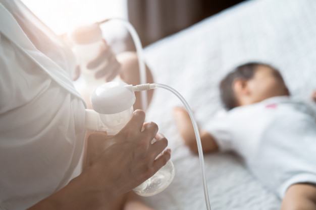 Nên sử dụng máy hút sữa đôi