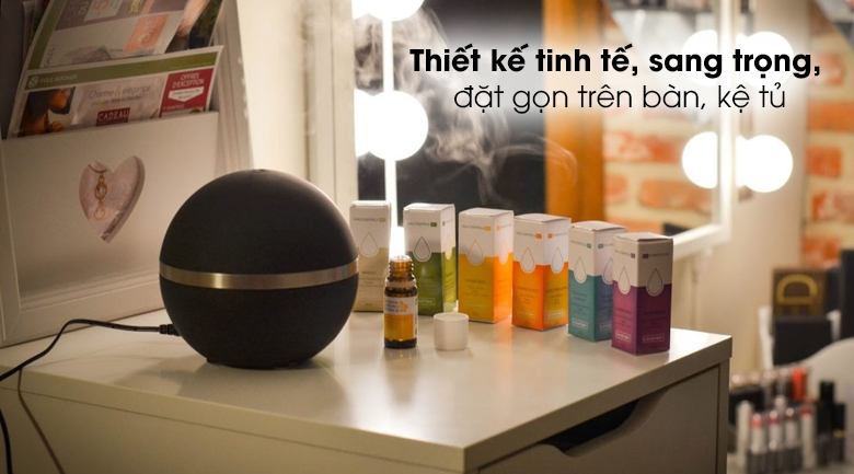 Đặt máy trên bề mặt bằng phẳng và không gian thoáng