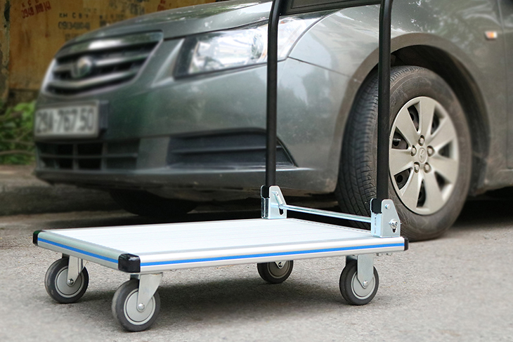 Xe đẩy hàng cần được bảo dưỡng định kỳ, vệ sinh thường xuyên