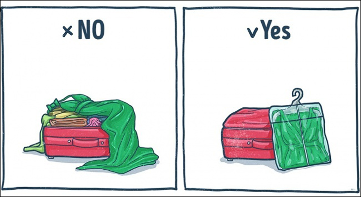 Bạn xếp các lớp quần, váy, áo khoác dài vào vali.