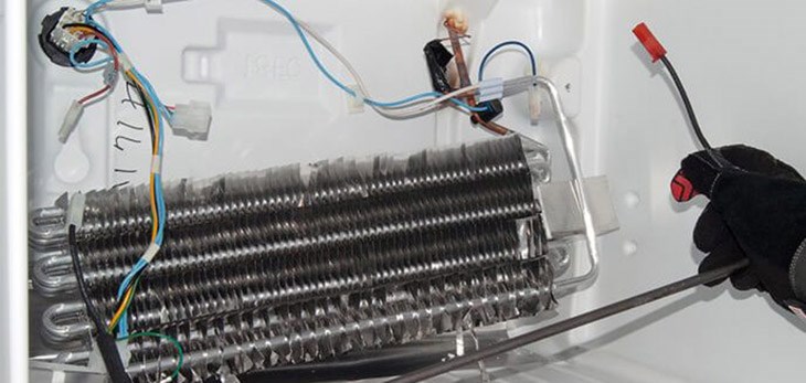 Điện trở gia nhiệt bị đứt làm tủ mát Alaska bị đóng tuyết