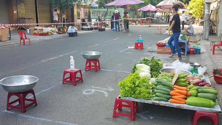 Người dân chỉ đi chợ 1 lần/1 tuần tại địa bàn kiểm soát được dịch