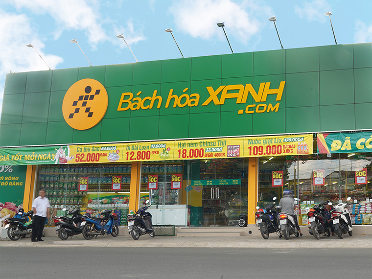 Bách hóa XANH cung cấp nhu yếu phẩm trực tiếp tại cửa hàng và giao online
