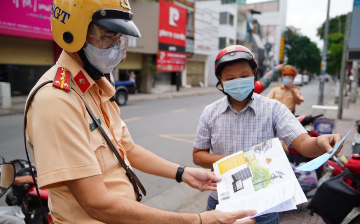 Người dân khu vực phong tỏa sẽ chỉ được ra ngoài 2 lần 1 tuần