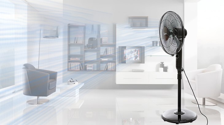 Bạn có thể dùng Quạt đứng Midea FS40-15Q trong phòng điều hòa để không khí thoáng mát hơn