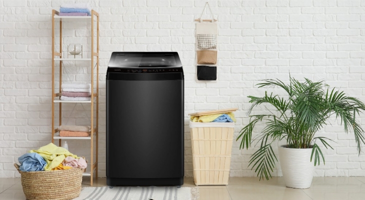 Máy giặt Aqua 9 kg AWM9-316K(B) có bảng điều khiển song ngữ Anh - Việt vô cùng tiện lợi