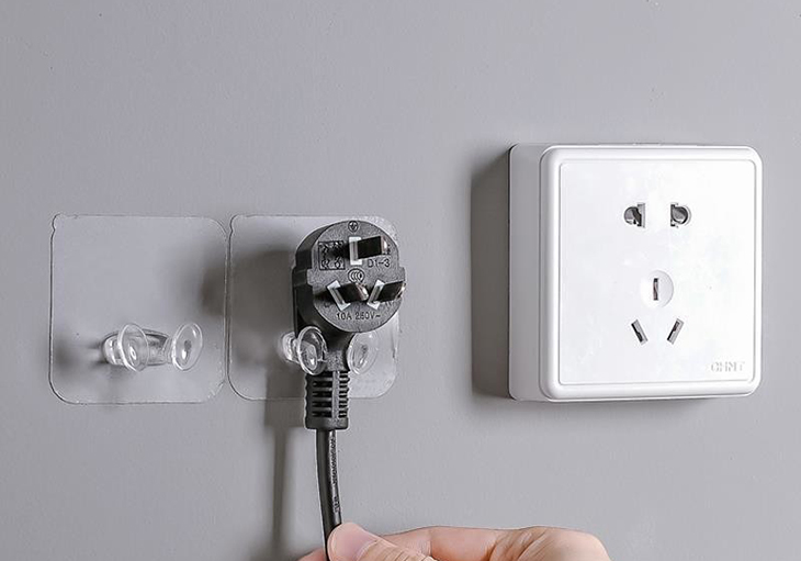 Móc dán tường