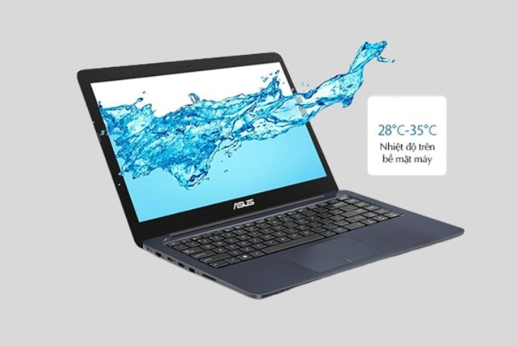Công nghệ IceCool giúp duy trì nhiệt độ máy ổn định từ 28 - 35 độ C