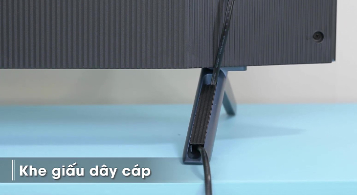 Khe giấu dây cáp- Tivi QLED TCL 4K Q716