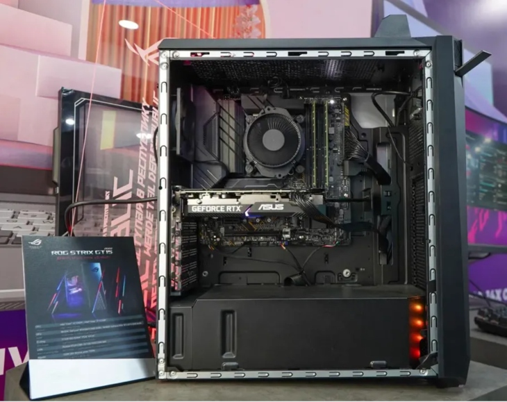 Bên trong bộ máy của ROG Strix GT15 2022