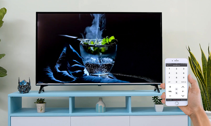 Điều khiển tivi băng điện thoại thông qua LG TV Plus