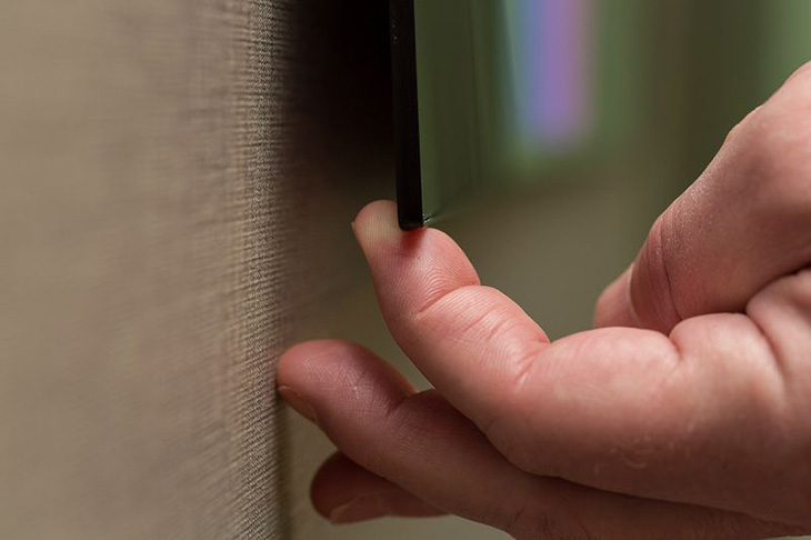 Tivi OLED siêu mỏng dán tường LG W7