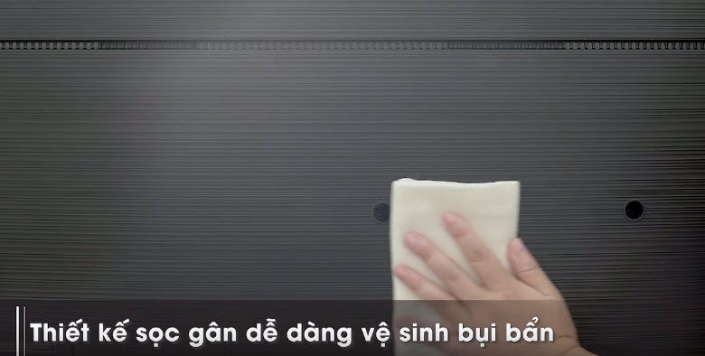 Đánh giá dòng Smart TV màn hình cong 4K RU7300 - Mặt sau