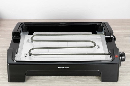 Công suất 1300W - 1500W cùng công nghệ làm nóng điện trở nhiệt hiện đại
