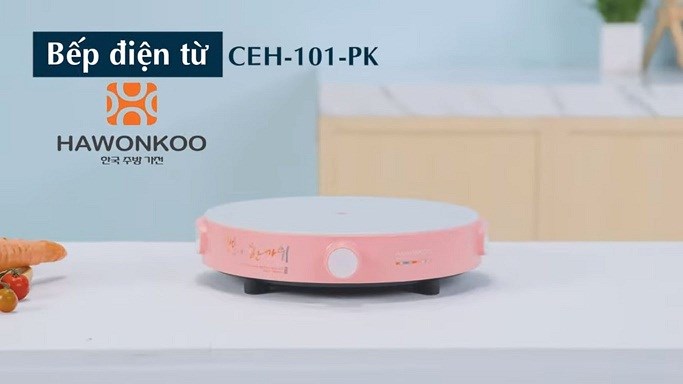 Bếp từ đơn Hawonkoo CEH-101-I-PK thiết kế tròn màu hồng xinh xắn