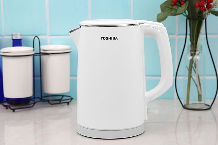 Bình đun siêu tốc Toshiba 1.5 lít KT-15DS1PV được thiết kế đơn giản, màu trắng tươi sáng cho không gian bếp thêm hiện đại, tinh tế