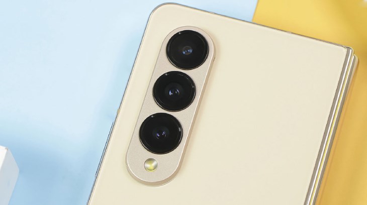 Galaxy Z Fold 5 nổi bật với hệ thống 3 camera trên mặt lưng