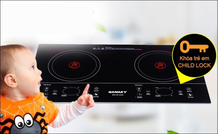 Bếp sở hữu chức năng khóa bảng điều khiển, đảm bảo an toàn cho trẻ nhỏ