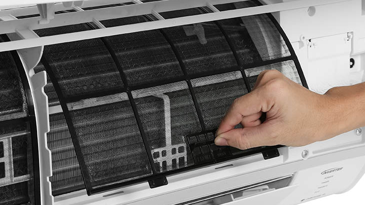 Đánh giá chi tiết máy lạnh Panasonic dòng PU-XKH Inverter tiêu chuẩn - Lưới lọc thô dàn lạnh