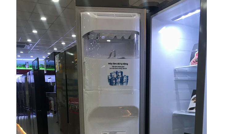 Máy làm đá tự động