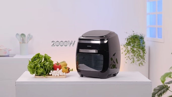 Công suất mạnh mẽ 2000W giúp chiên nướng thực phẩm nhanh chín