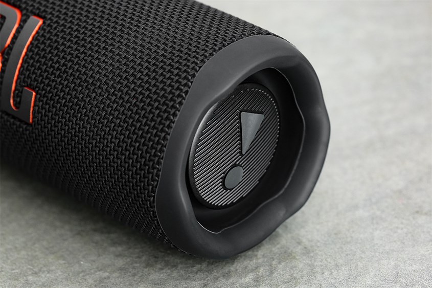 Loa Bluetooth JBL Flip 6 có chất lượng âm thanh trong trẻo, chi tiết