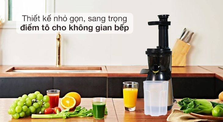 Máy ép chậm Ferroli FSJ-150M sở hữu ngoại hình nhỏ gọn, hiện đại, màu sắc trẻ trung bắt mắt