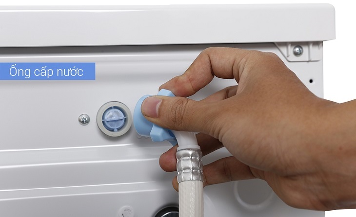 Ống cấp nước trang bị lưới lọc