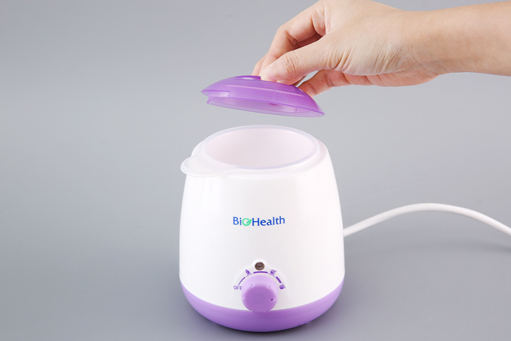 Máy hâm sữa đơn BioHealth BH8110 có thiết kế nhỏ gọn, dễ dàng di chuyển.