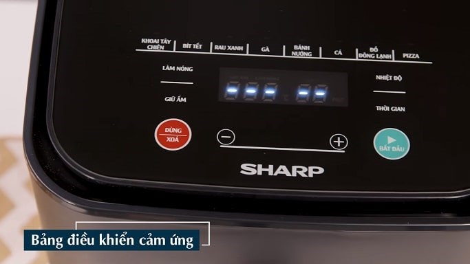 Giao diện bảng điều khiển cảm ứng với ngôn ngữ tiếng Việt dễ sử dụng