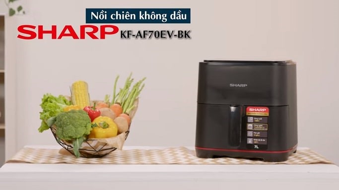 Nồi chiên không dầu Sharp KF-AF70EV-BK màu đen, thiết kế hình hộp chữ nhật bo tròn