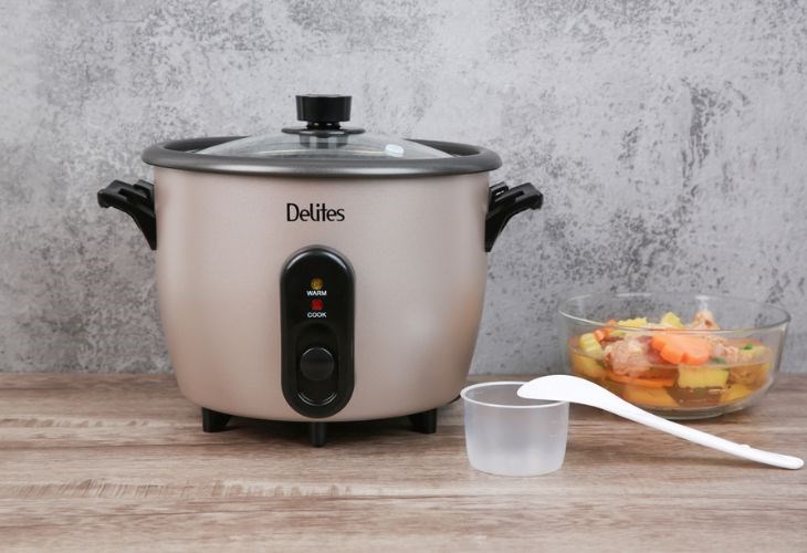 Công nghệ nấu 1D hiện đại của nồi cơm nắp rời Delites 1.8 lít RC-10W003 giúp nhiệt lan tỏa nhanh chóng, cơm chín nhanh