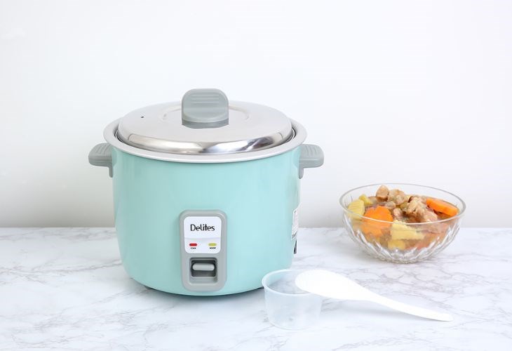 Nồi cơm điện nắp rời Delites 1.8 lít NCR1802 có màu sắc hiện đại, sang trọng, kiểu dáng trẻ trung bắt mắt