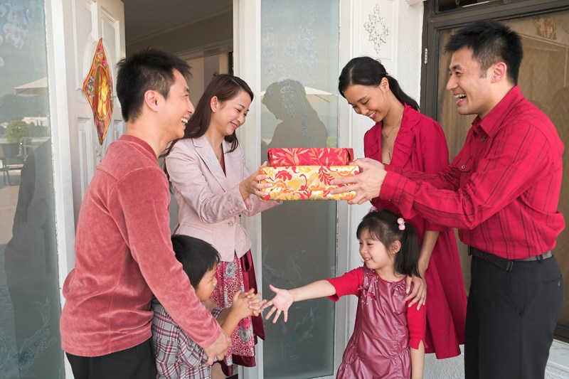 Xông đất