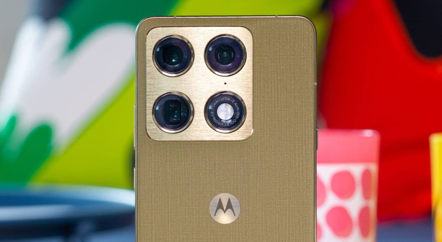 motorola Signature có hệ thống camera 50MP chụp hình rõ nét