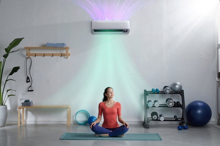 Luồng gió dễ chịu, nhẹ nhàng tỏa ra nhiều hướng từ điều hòa Samsung Inverter 1 HP AR10CYFAAWKNSV