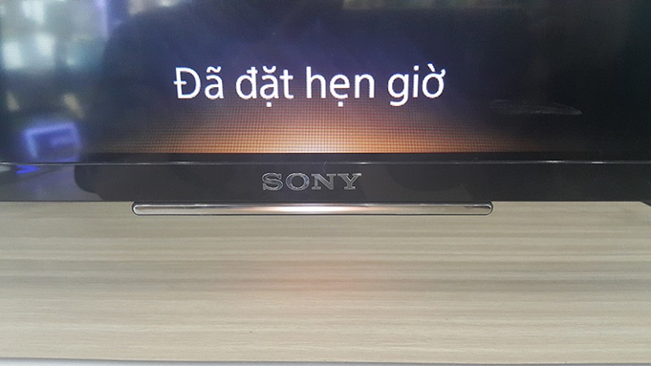 Nguyên nhân đèn nguồn màu cam hoặc vàng