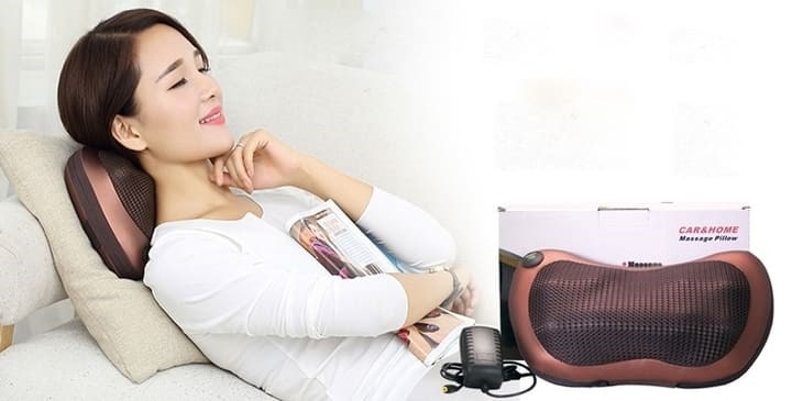Việc massage bằng gối massage hồng ngoại mang lại cảm giác thư giãn, thoải mái cho tinh thần, sức khỏe