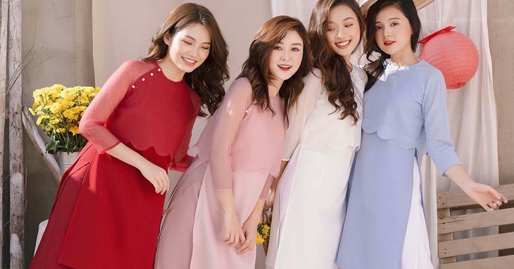 Những bộ áo dài cách tân đem lại không khí ngày Tết vui tươi