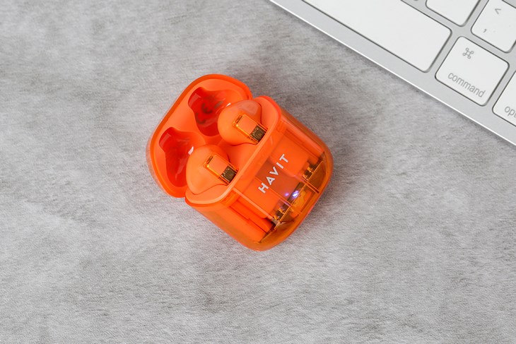Bạn có thể tặng tai nghe Bluetooth True Wireless HAVIT TW945 khi dự lễ tốt nghiệp