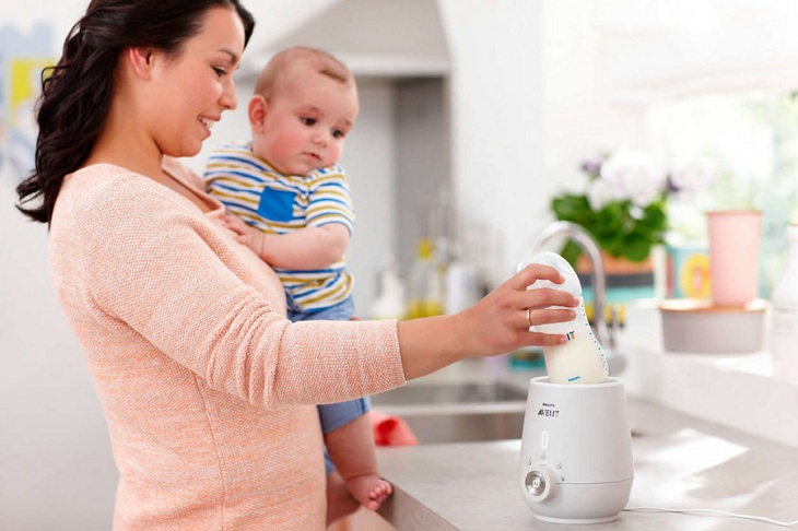 Không ủ sữa quá lâu trong máy hâm sữa