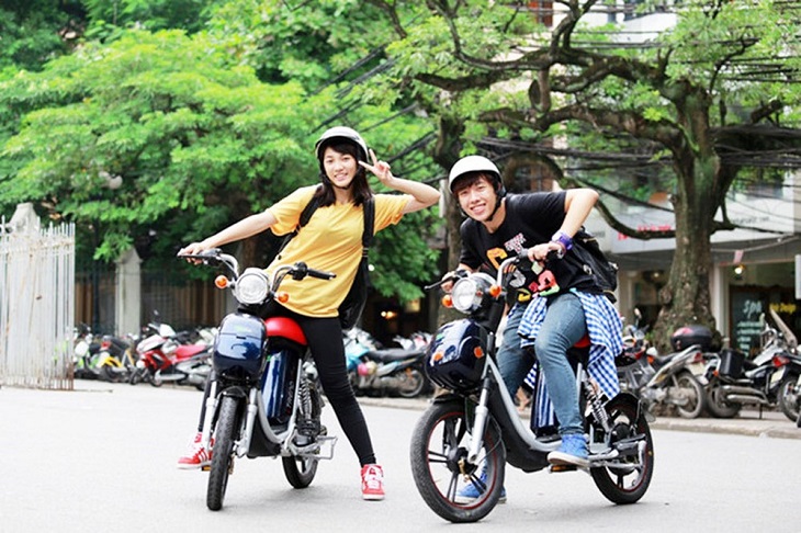 Học sinh, sinh viên là đối tượng chủ yếu của các loại xe điện