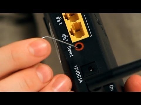 Cần reset lại router để router quay lại cài đặt gốc