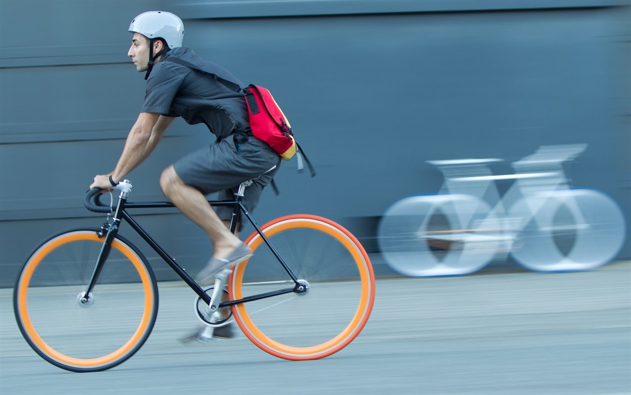 Đạp liên tục trong quá trình di chuyển xe Fixed Gear